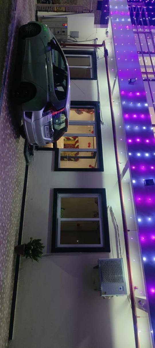Jhankar Banquet And Lawn Varanasi Exterior photo